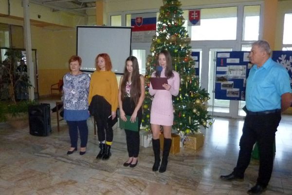 advent-2019-10E0B8B187-0144-3350-2EE2-69D8CE2B917C.jpg