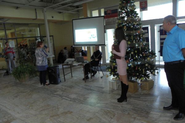 advent-2019-23A8B9BC79-0BB0-70EA-8DB5-D07ED0679E74.jpg