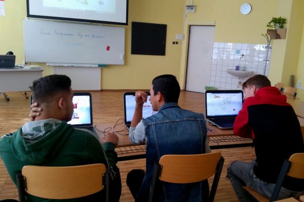 edj2018-04E4A02D52-22D2-3F28-24CE-0086CEAD6FE3.jpg