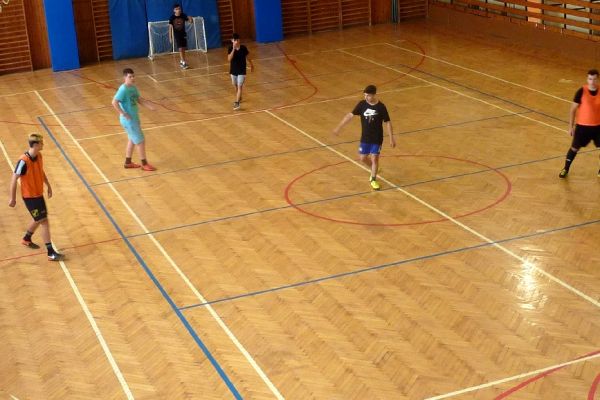 futsal-2019-09D3952DAD-6C94-9CE2-FF23-2A41D1FABDE9.jpg