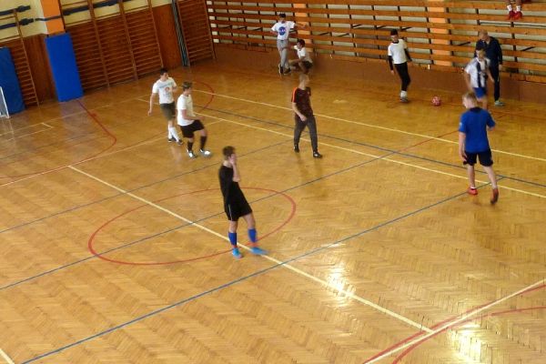 futsal-2019-23BA60135C-B3EB-6022-B277-E1C8BE33BE37.jpg