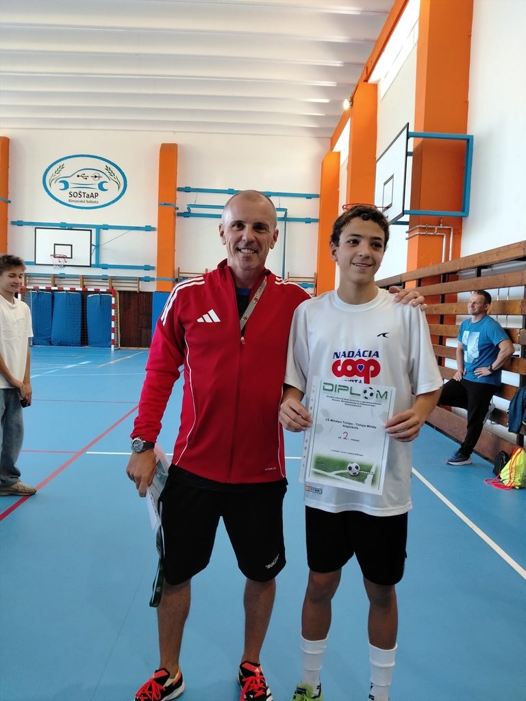 Futbalový turnaj o pohár riaditeľa SOŠTaAP 2026, fotografia 5